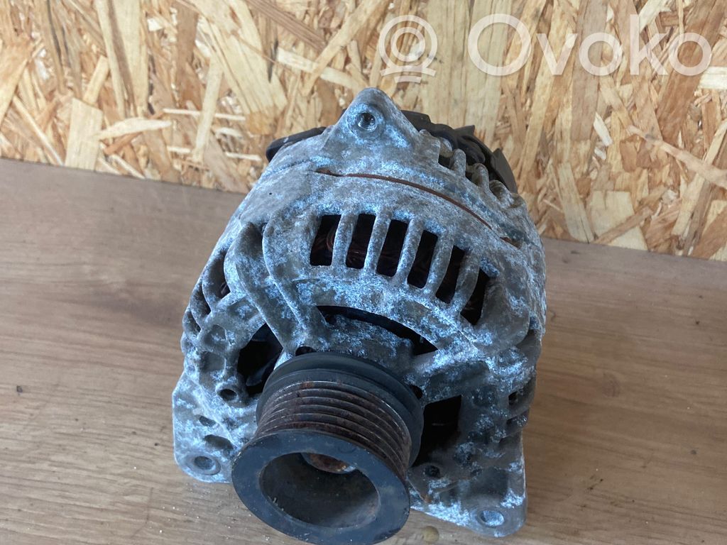 Renault Clio III Alternador 