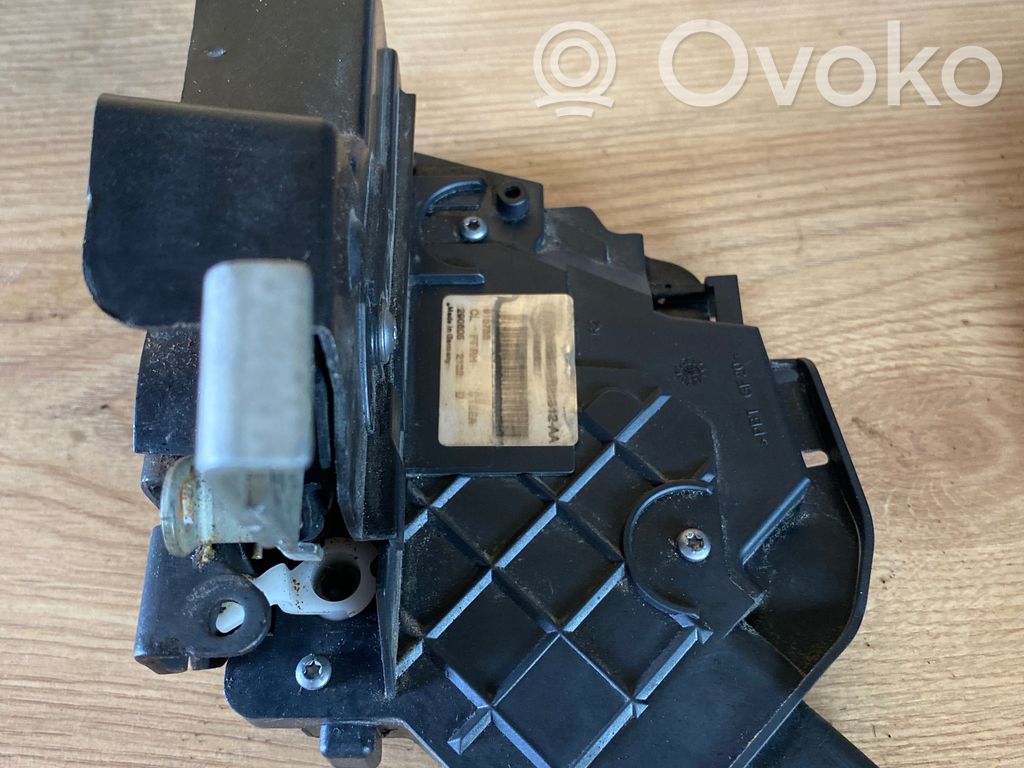 Ford Mondeo MK IV Zamek drzwi przednich 