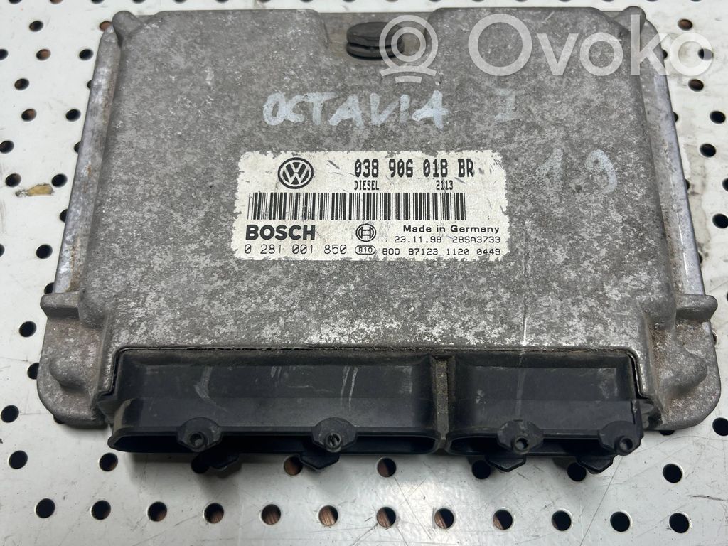 Skoda Octavia Mk1 (1U) Engine control unit/module 