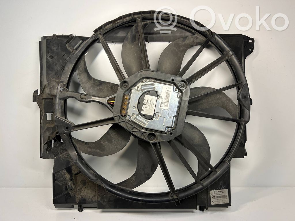 BMW 3 E90 E91 Elektrisks radiatoru ventilators 