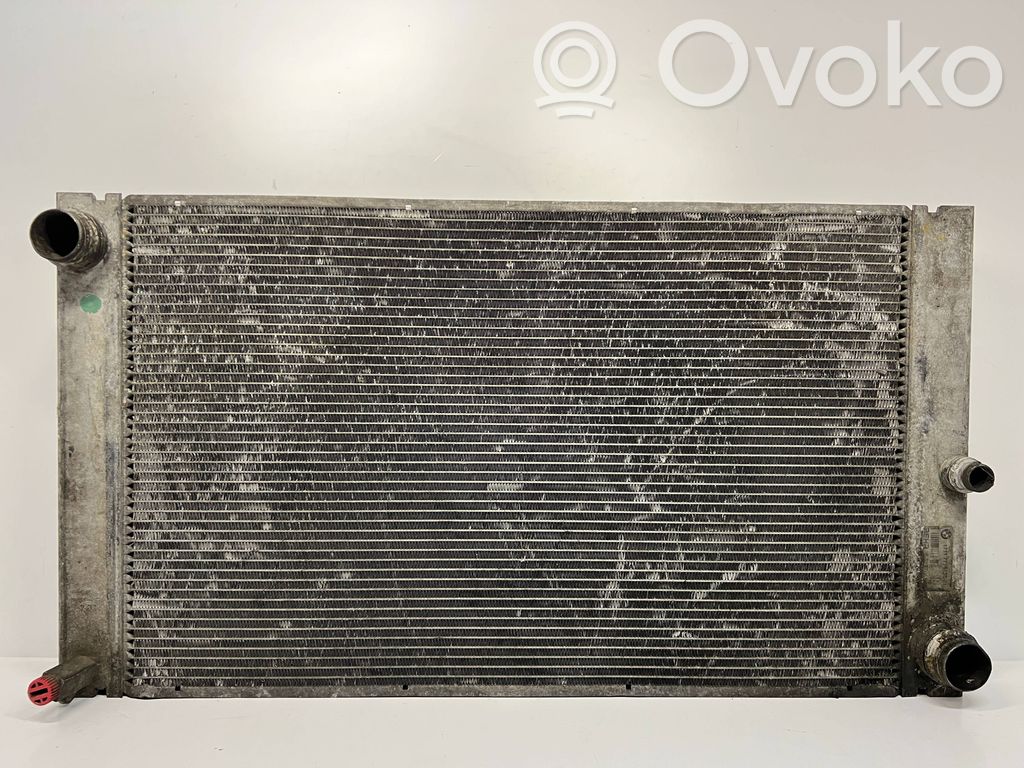 Coolant radiator   7795138