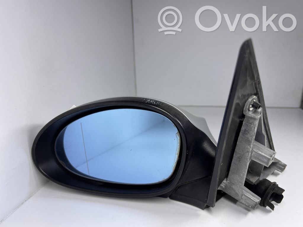 BMW 1 E81 E87 Front door electric wing mirror 
