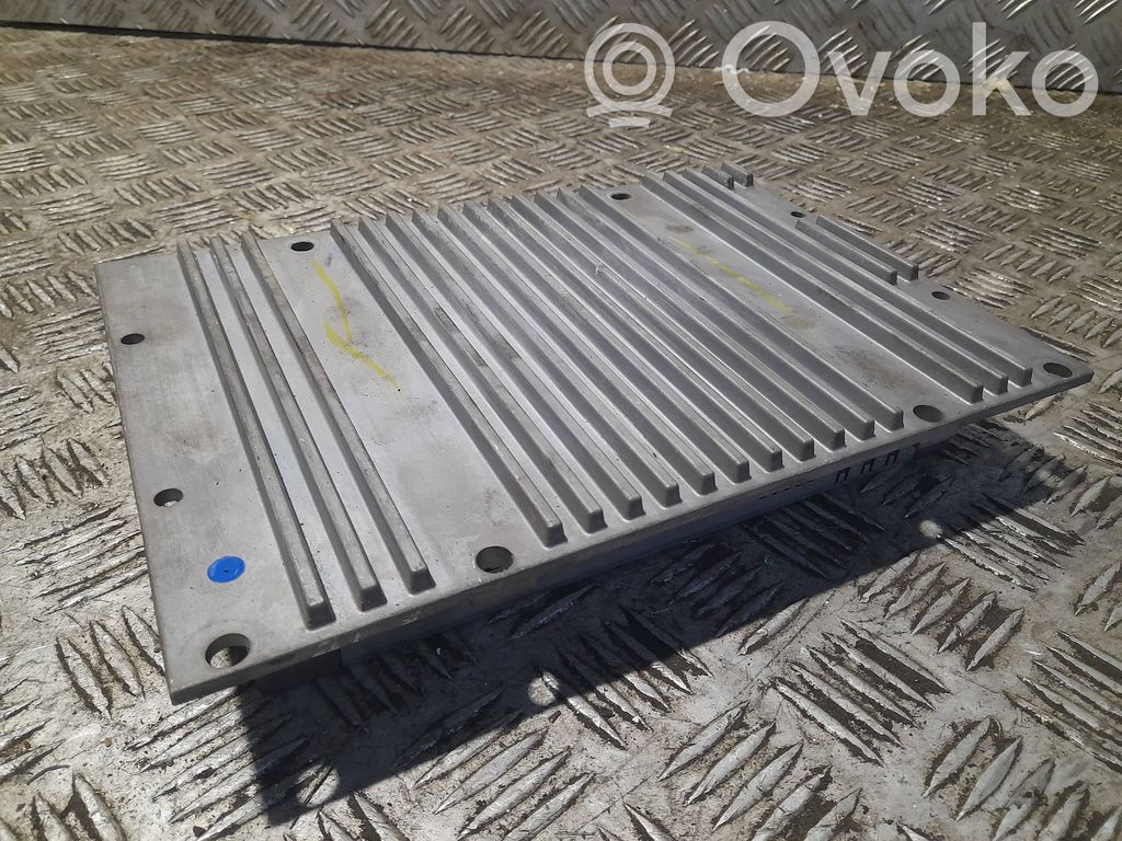 Volvo V50 Garso stiprintuvas 
