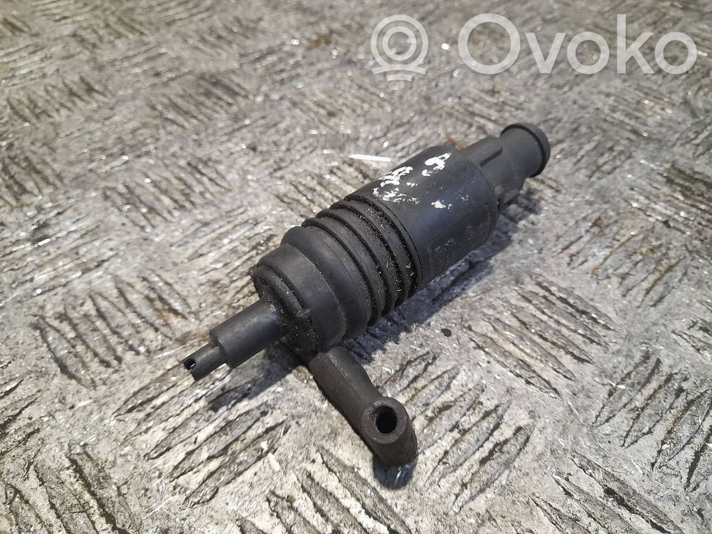 Audi A6 S6 C4 4A Windscreen/windshield washer pump 