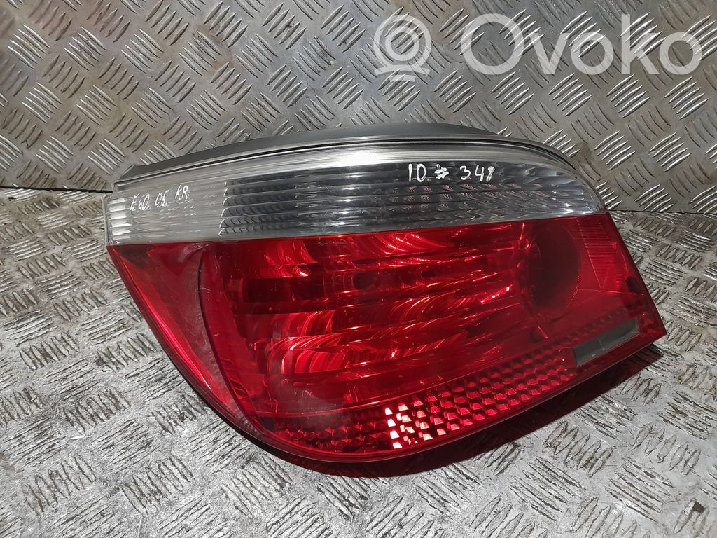 BMW 5 E60 E61 Aizmugurējais lukturis virsbūvē 