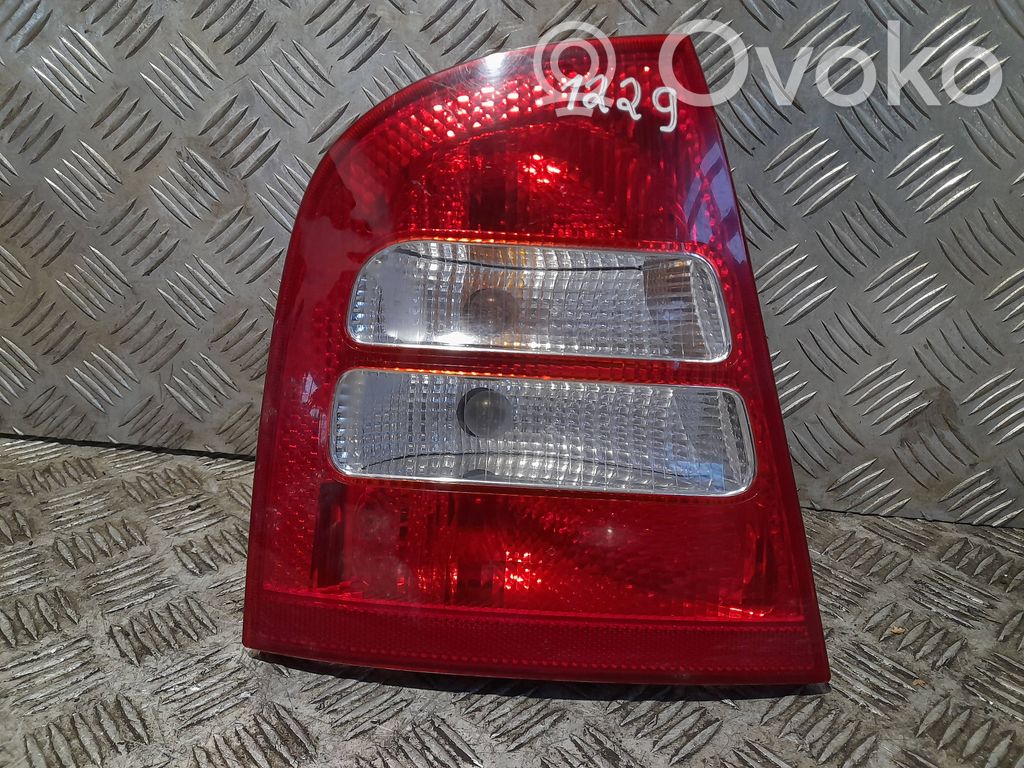 Skoda Octavia Mk1 (1U) Lampa tylna 