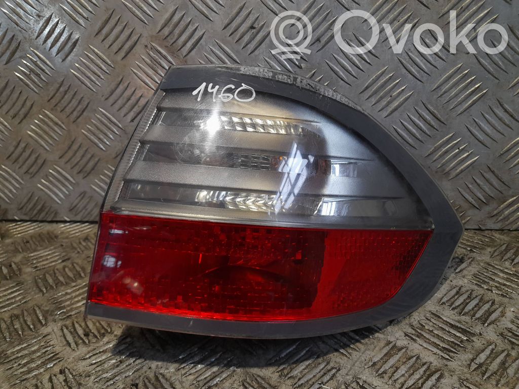 Rear/tail lights