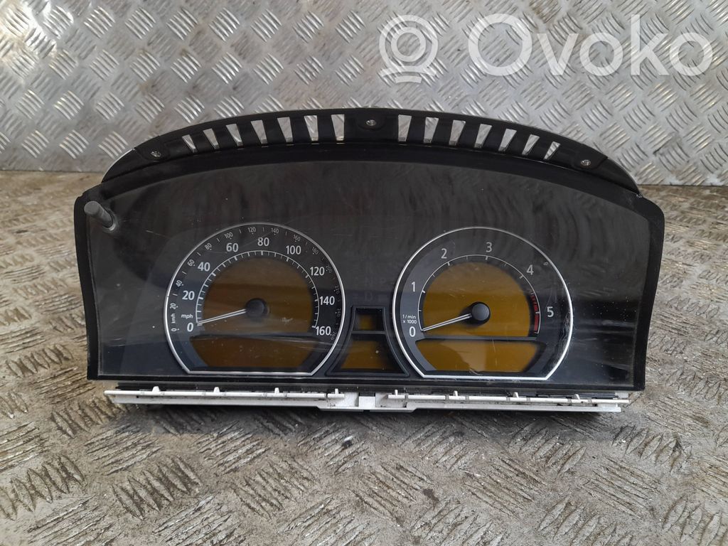 Speedometer (instrument cluster)   62116972092