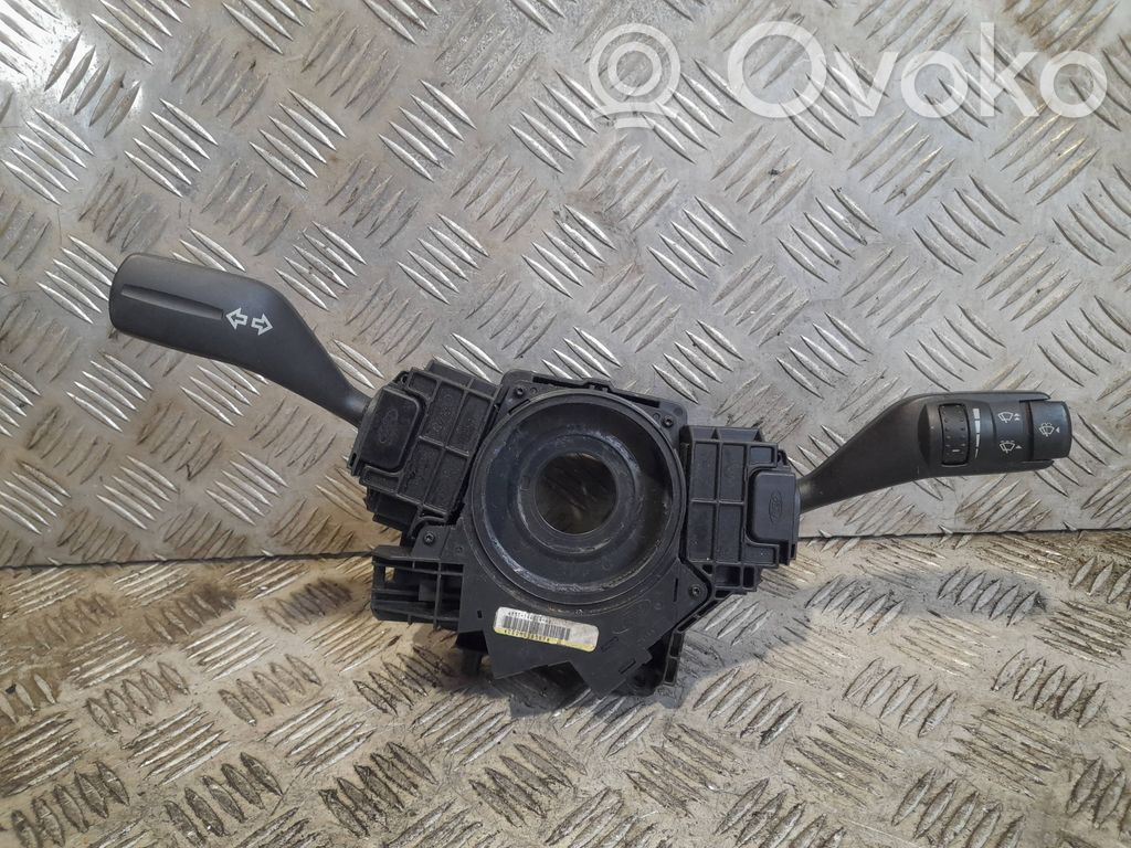 Ford Focus Wiper turn signal indicator stalk/switch 
