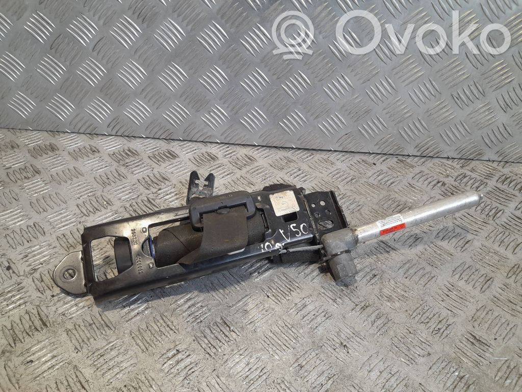 Volvo V50 Pas bezpieczeństwa fotela przedniego 