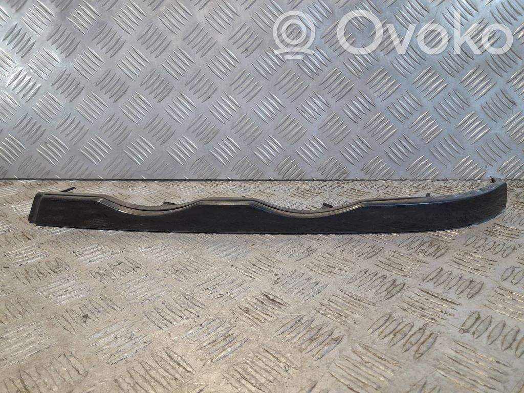 BMW 3 E46 Under headlight/headlamp trim 