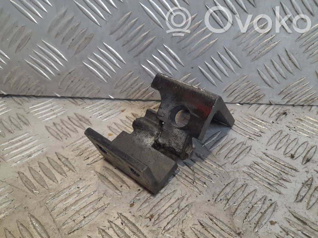 BMW X5 E53 Front door upper hinge 