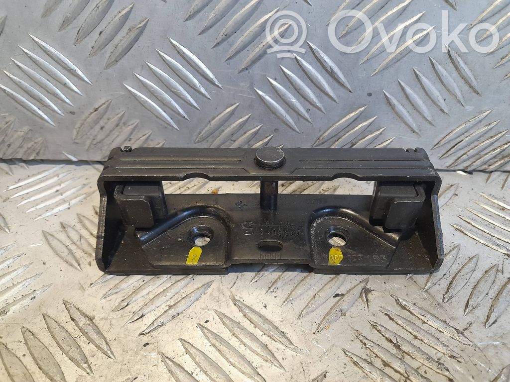 BMW X5 E53 Loading door lock loop/hook striker 