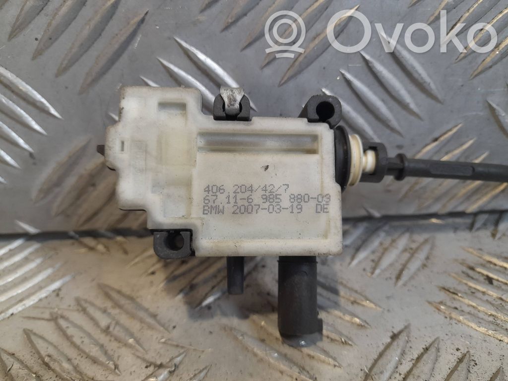 BMW 3 E90 E91 Fuel tank cap lock motor 