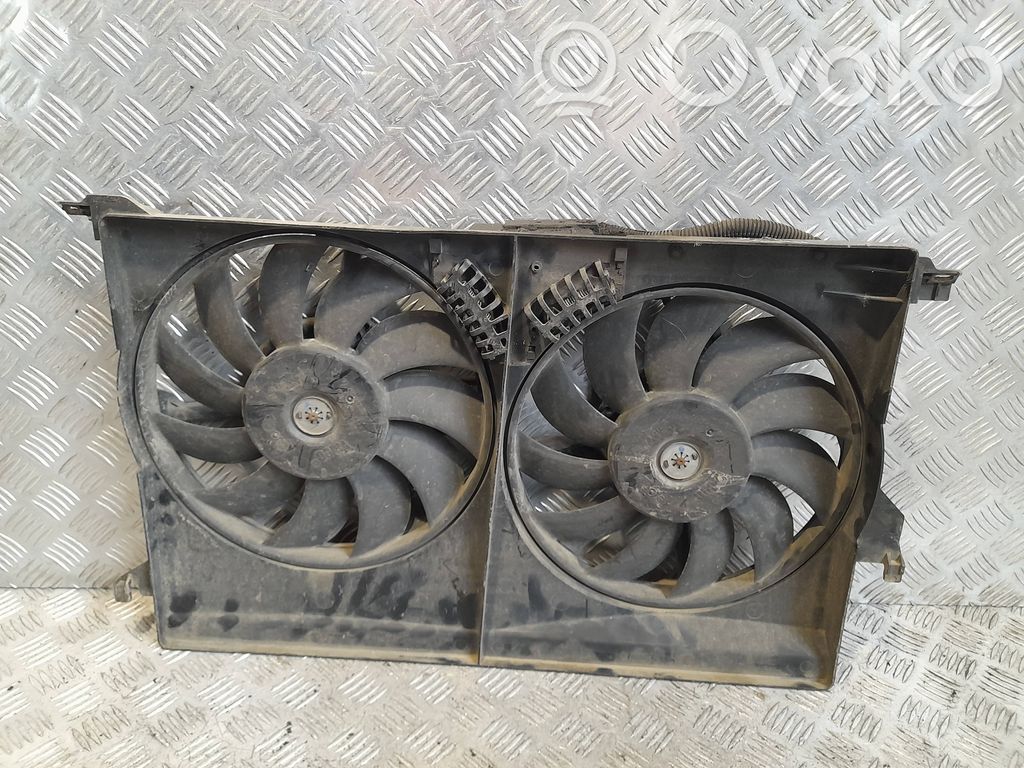 Opel Vectra C Radiator cooling fan shroud 