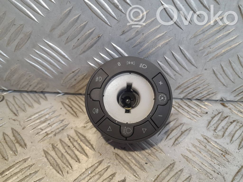 Opel Corsa D Light switch 
