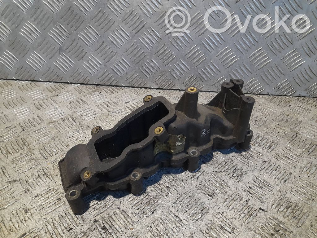 Audi A4 S4 B7 8E 8H Kolektorius įsiurbimo 