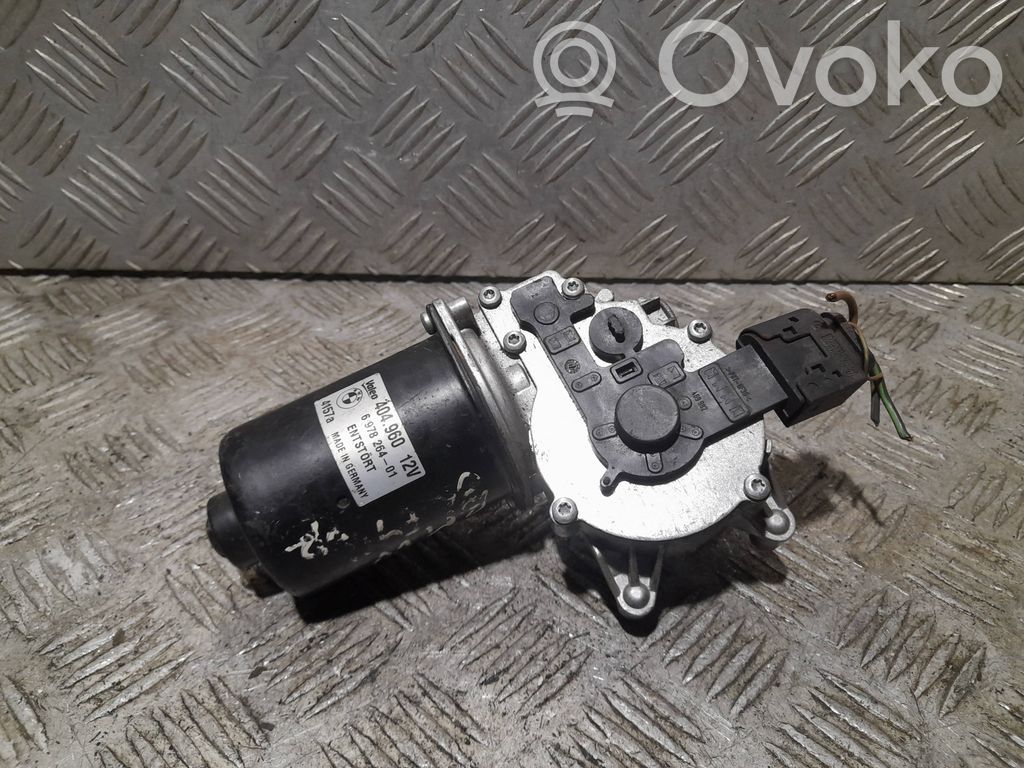 BMW 3 E90 E91 Wiper motor 