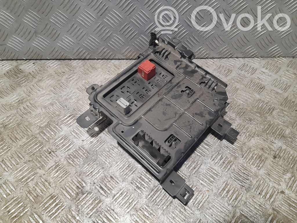 Saab 9-3 Ver2 Fuse module 