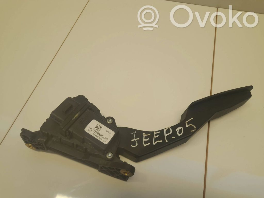 Jeep Grand Cherokee (WK) Gaspedal 