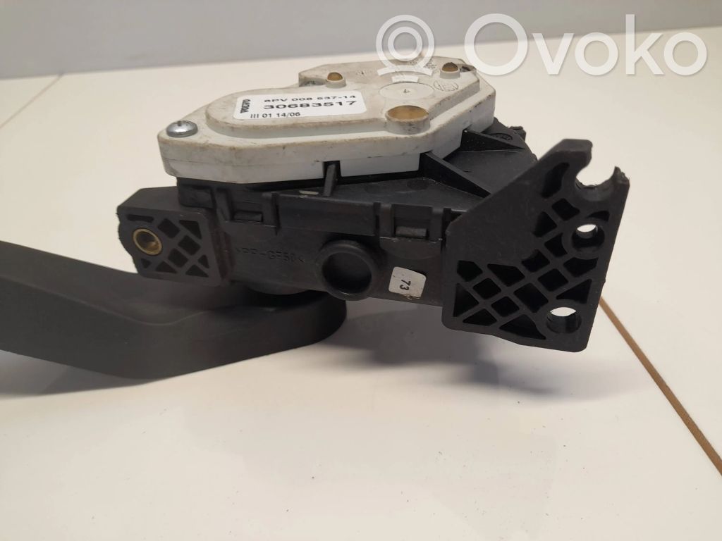 Volvo S60 Pedał gazu / przyspieszenia 