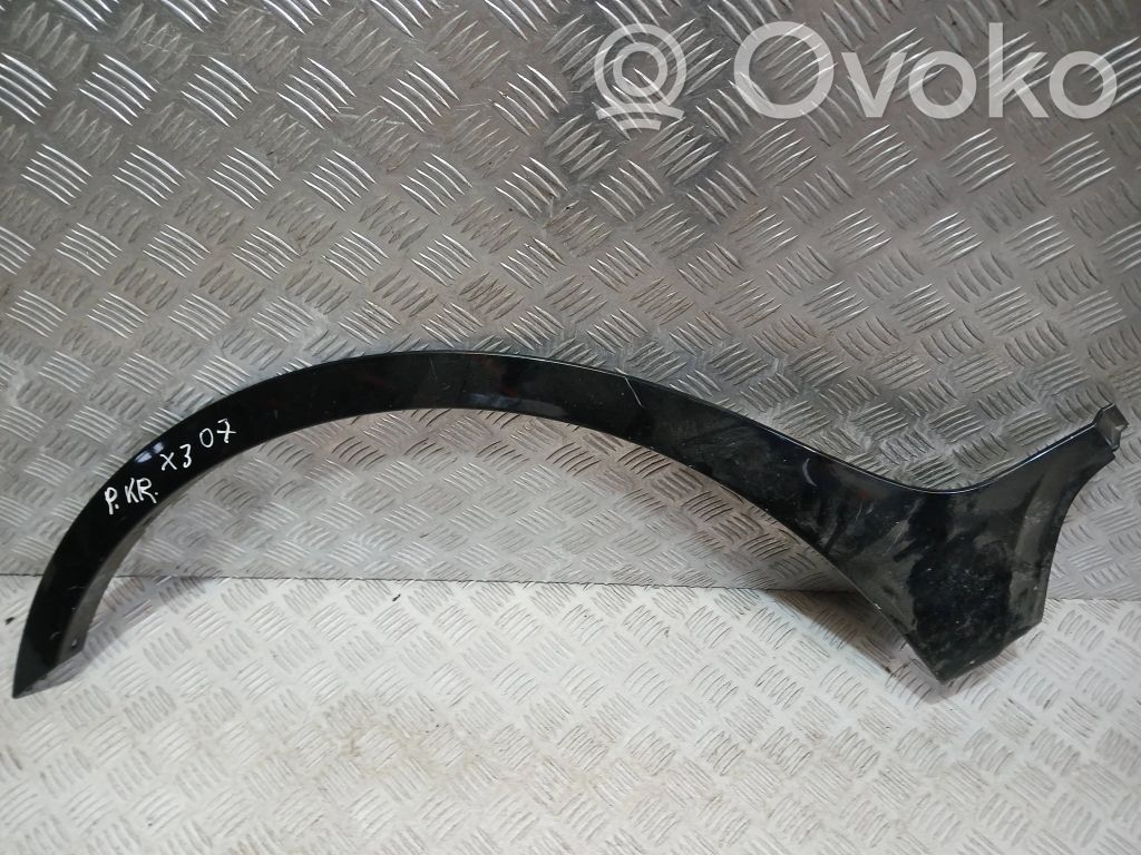 BMW X3 E83 Front arch trim 