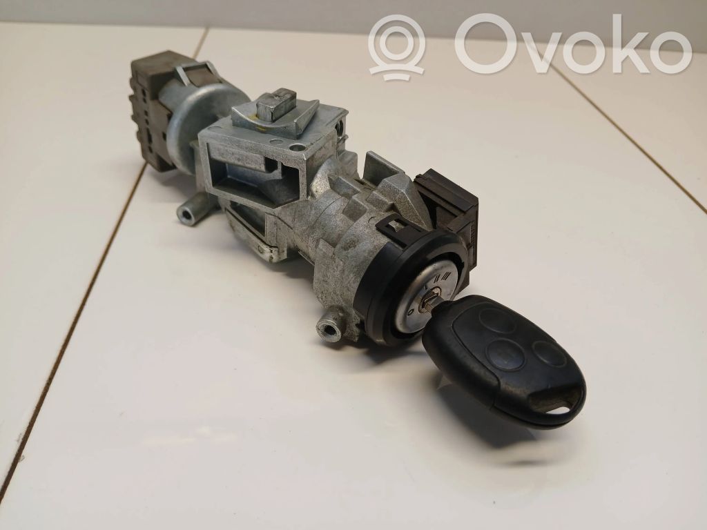 Ford Mondeo MK IV Užvedimo spynelė 