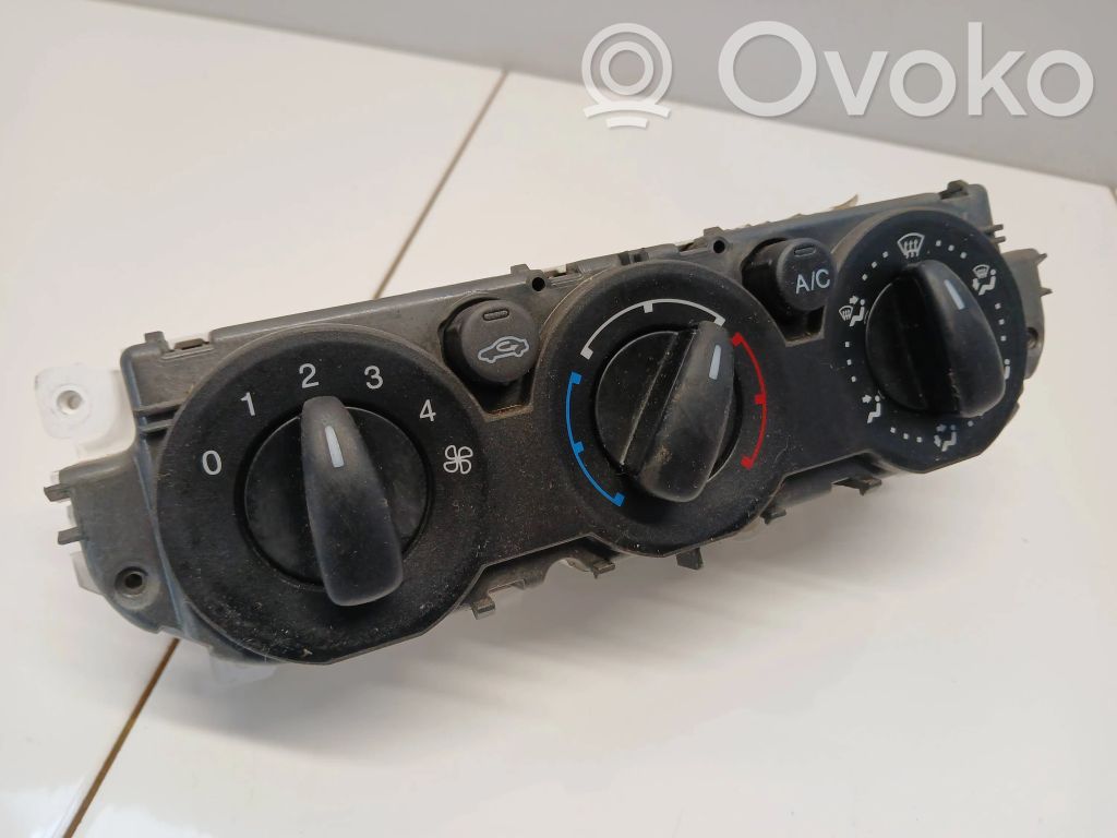 Ford Mondeo MK IV Climate control unit 