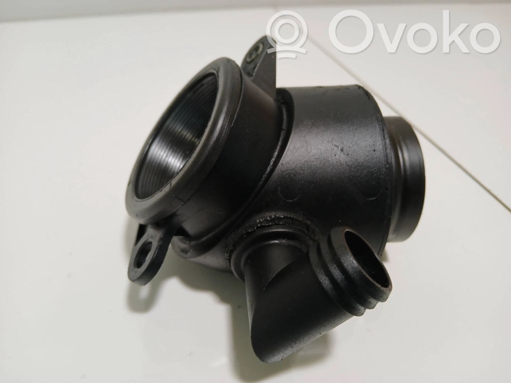 Audi A6 S6 C6 4F Turbo air intake inlet pipe/hose 