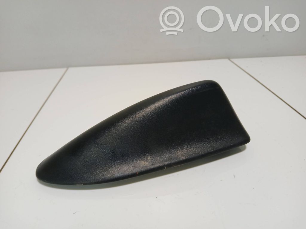 Volvo V50 Osłona anteny dachowej GPS 