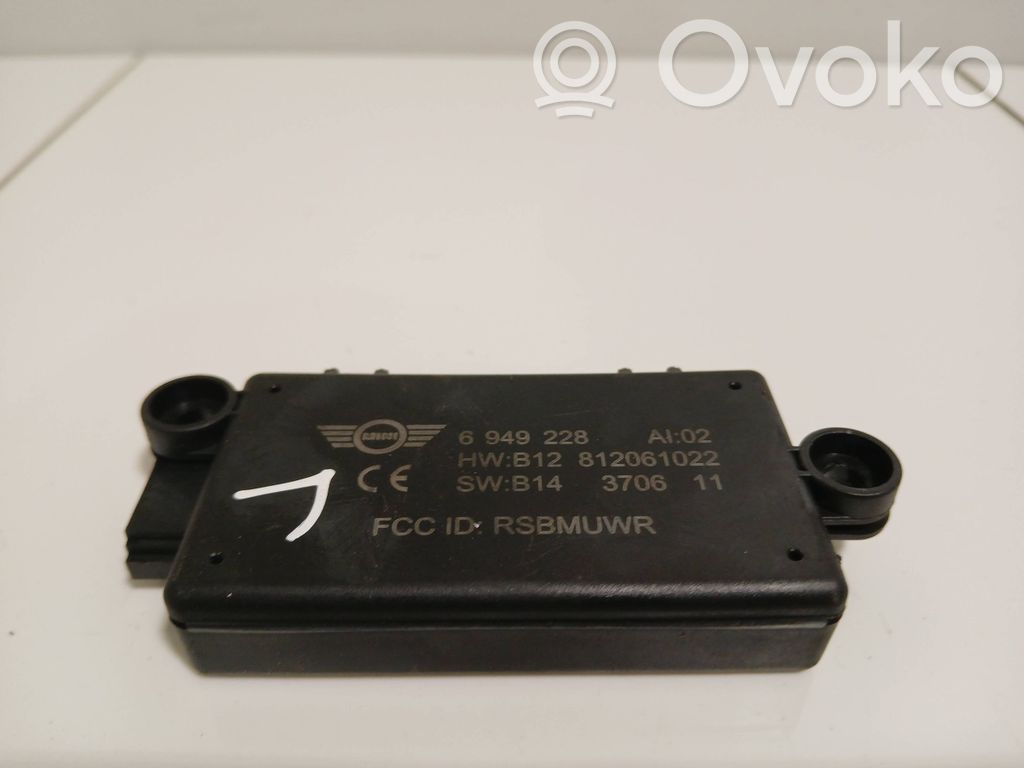 Mini One - Cooper R50 - 53 Antenos stiprintuvas 
