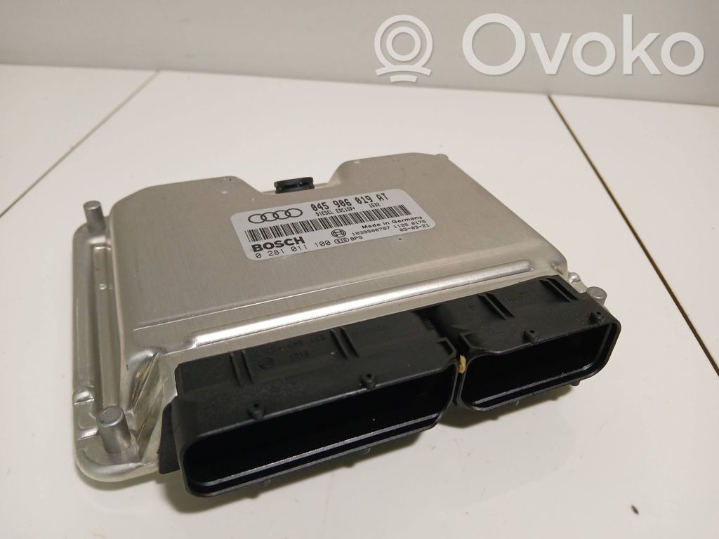 Audi A2 Variklio valdymo blokas 