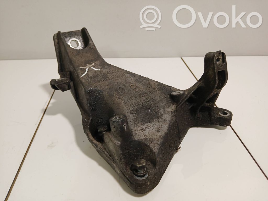 BMW 1 E81 E87 Engine mounting bracket 