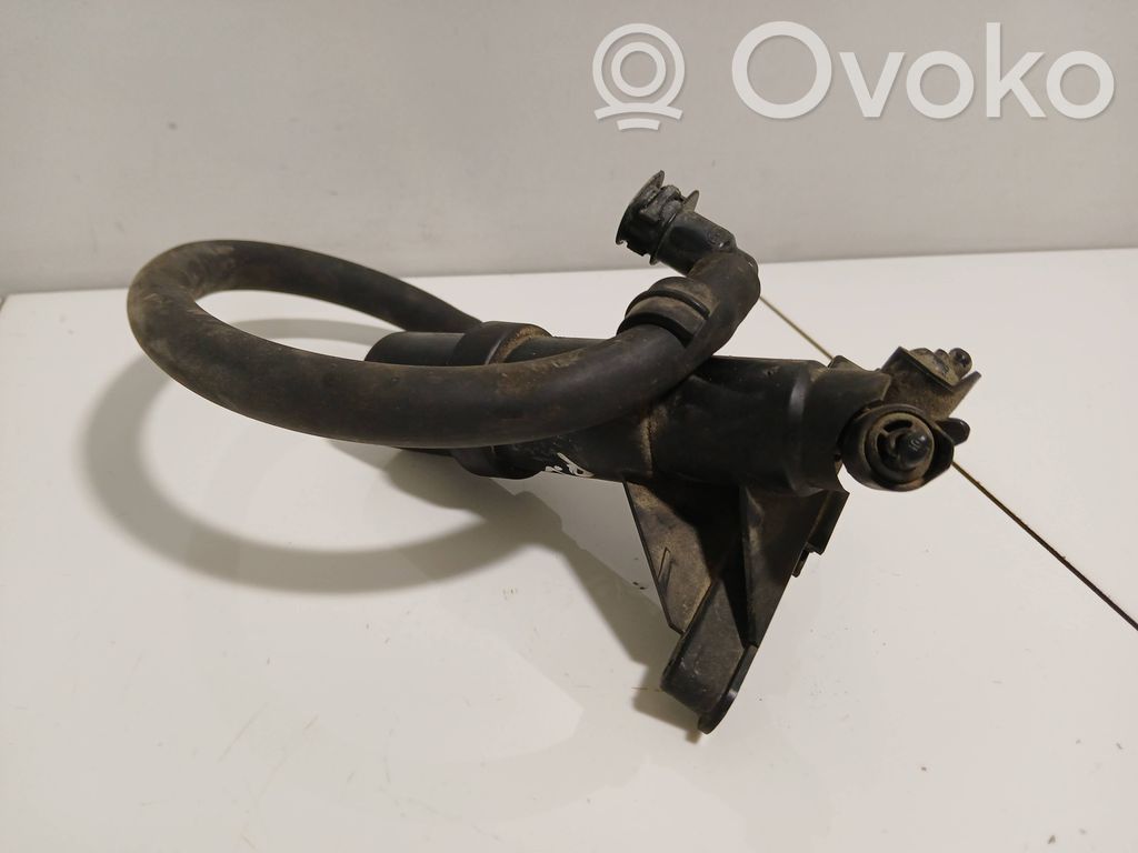 Buse de lave-phares   050304