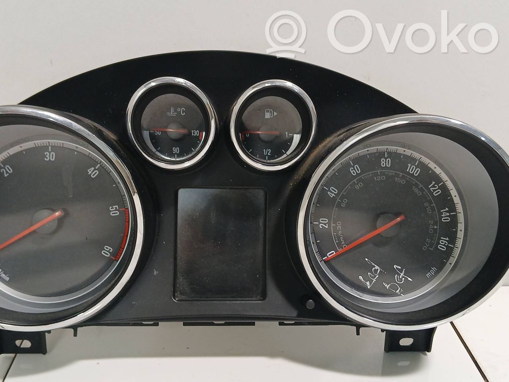Opel Insignia A Speedometer (instrument cluster) 