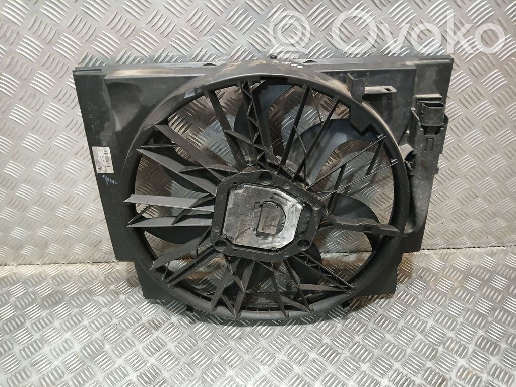 BMW 5 E60 E61 Elektrisks radiatoru ventilators 