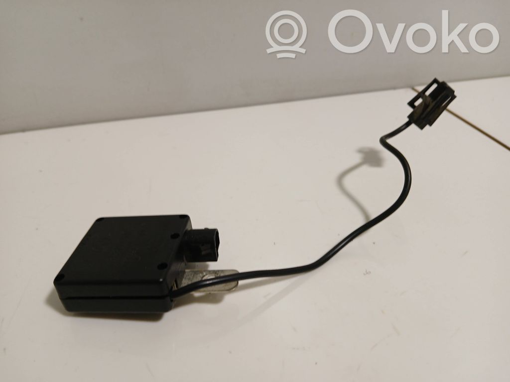 BMW X5 E53 Antenna control unit 