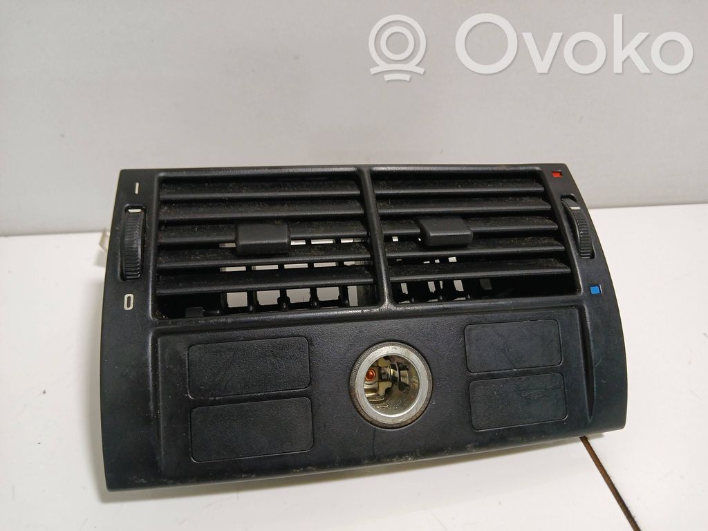 BMW X5 E53 Rejilla de ventilación trasera 