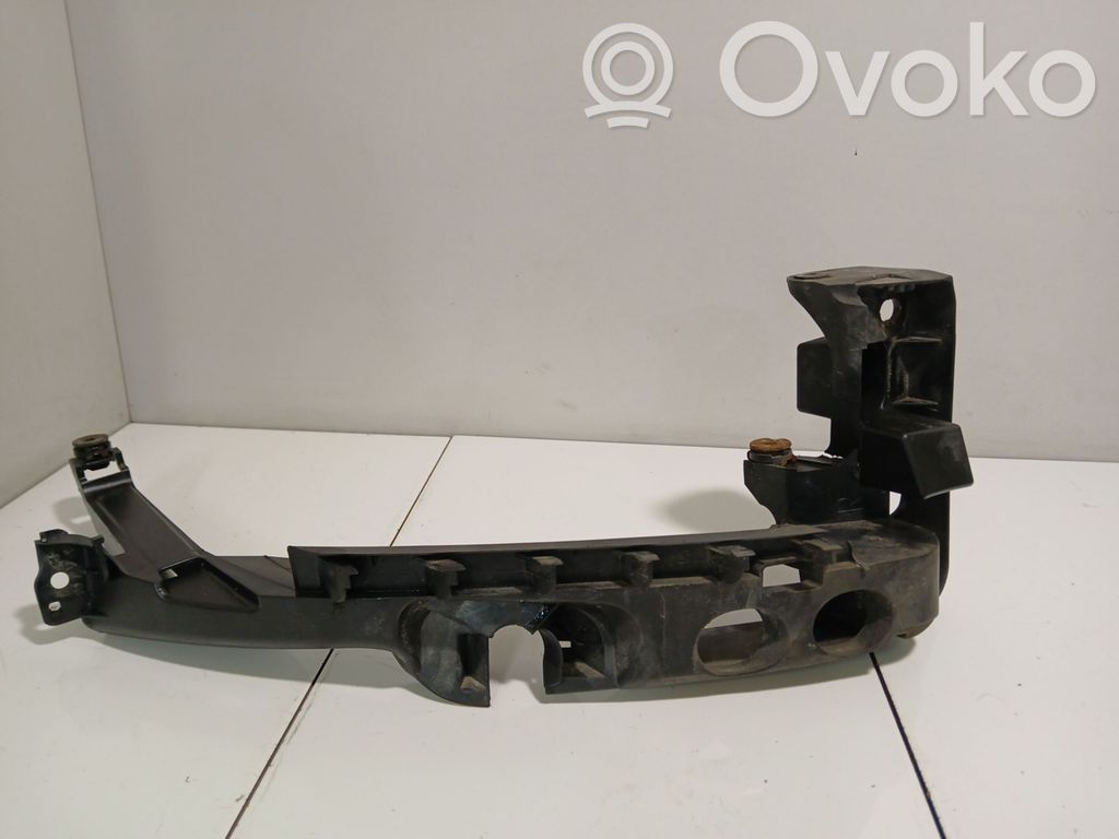 Audi A3 S3 8P Headlight/headlamp mounting bracket 
