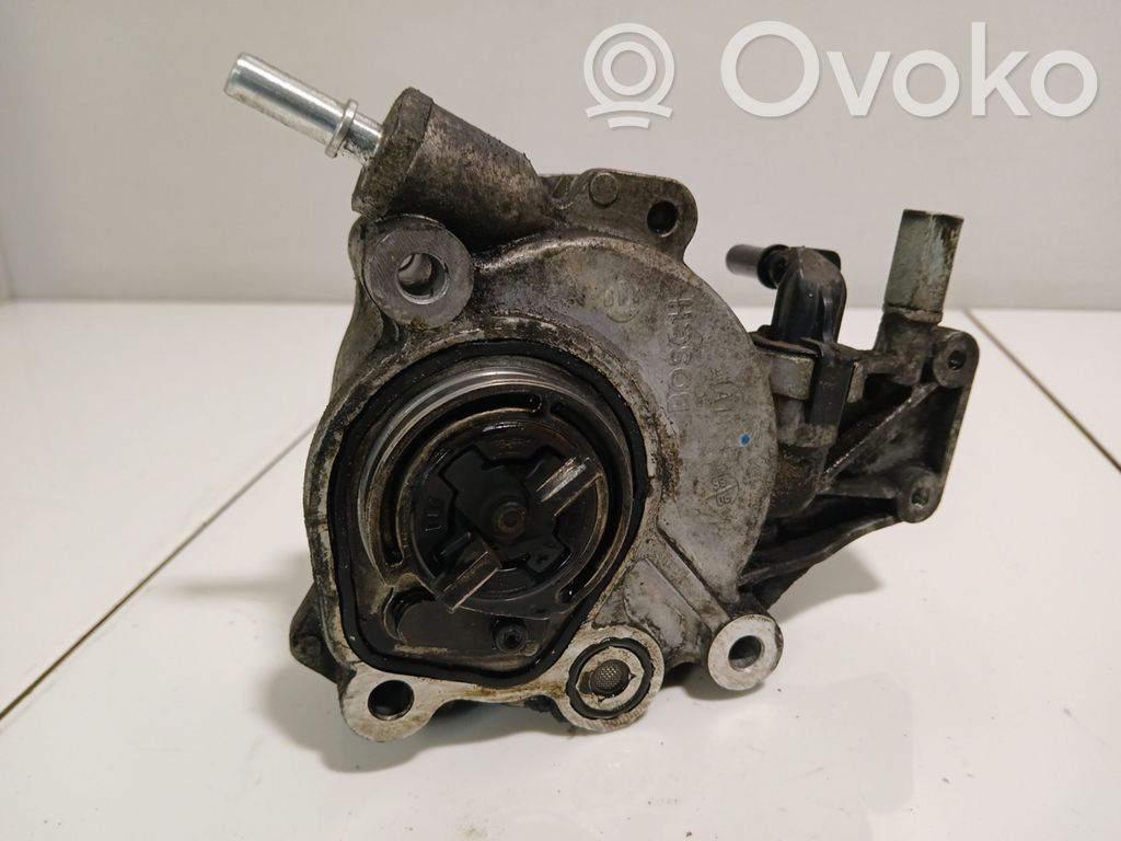 Land Rover Freelander 2 - LR2 Alipainepumppu 