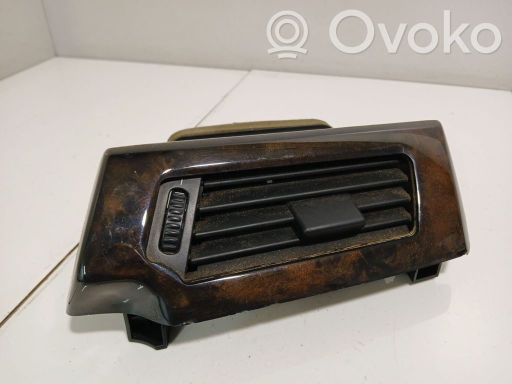 BMW 5 E60 E61 Šoninės oro grotelės 