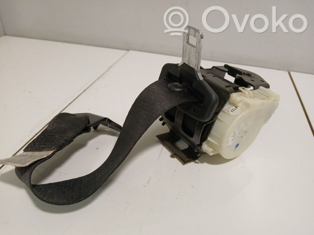 BMW 5 E60 E61 Cinturón medio (trasero) 