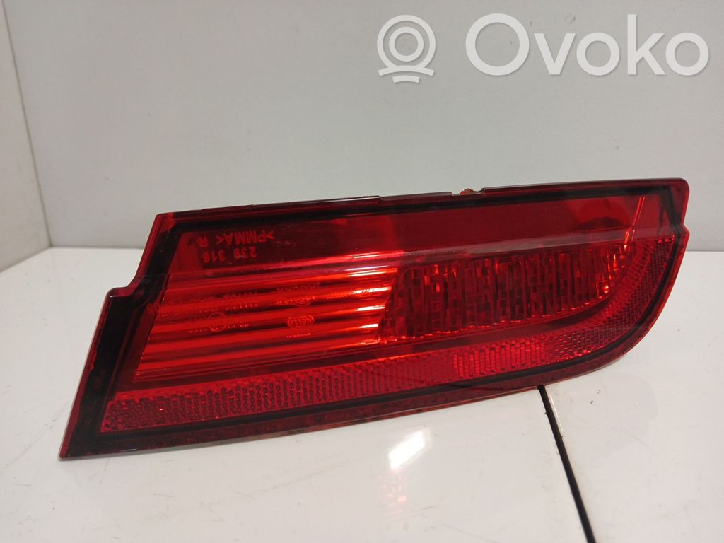 Jaguar XF Lampă spate în capacul portbagajului 
