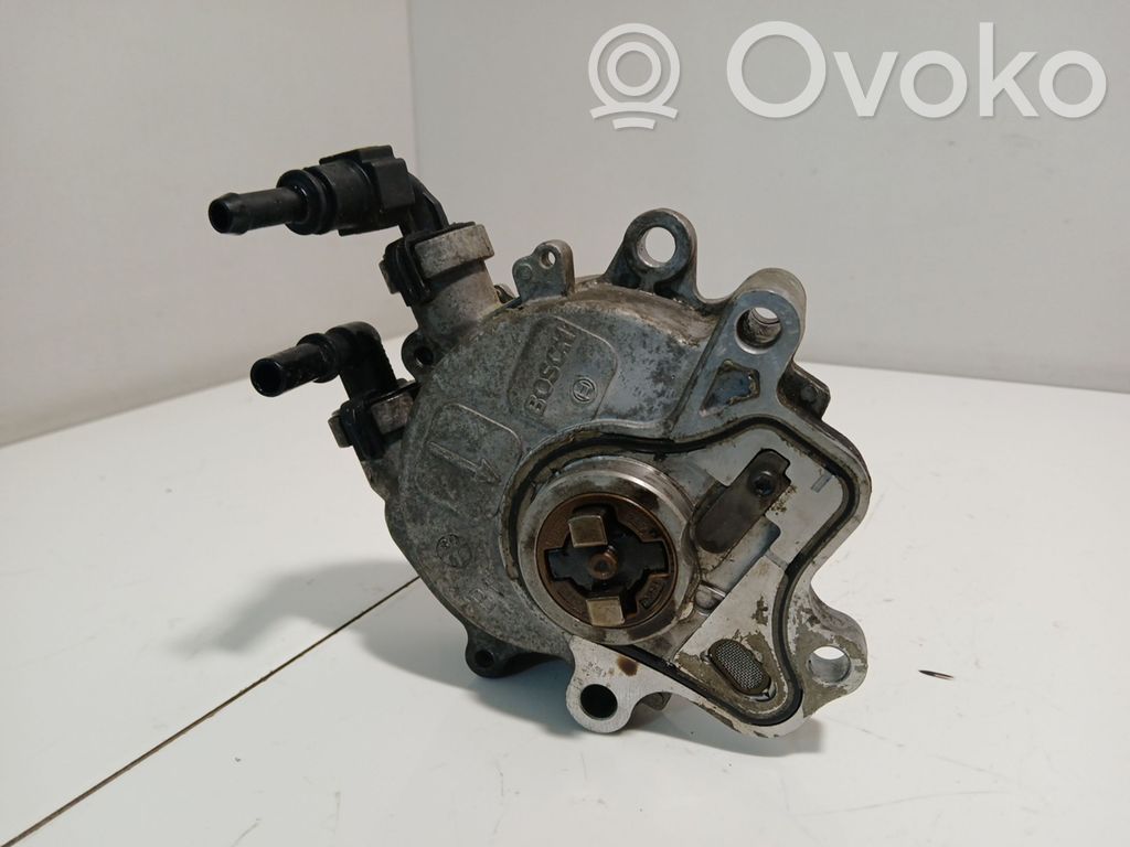 Вакуумный насос   4R8Q2A451AF,CLMMB21208