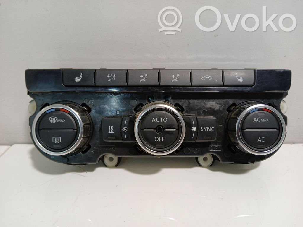 Volkswagen PASSAT B7 Unitate control climatizare 