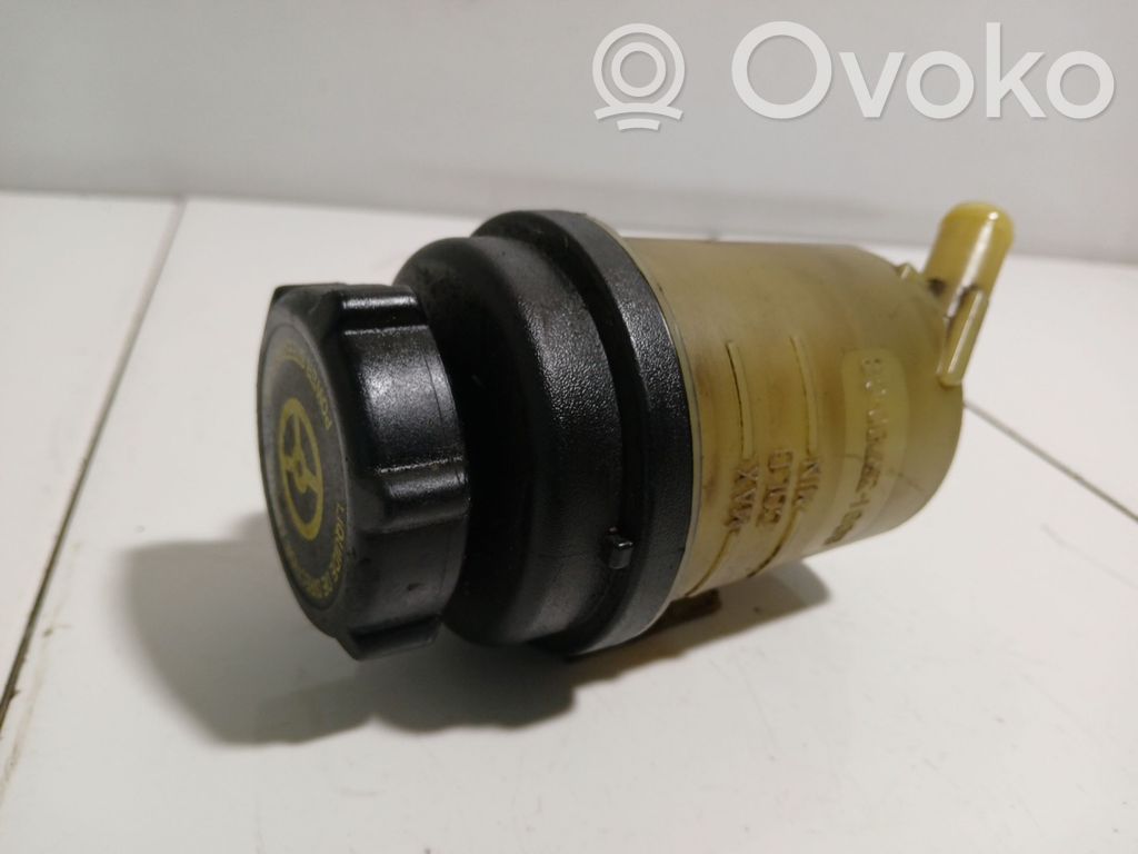 Ford Mondeo MK IV Ohjaustehostimen nestesäiliö 
