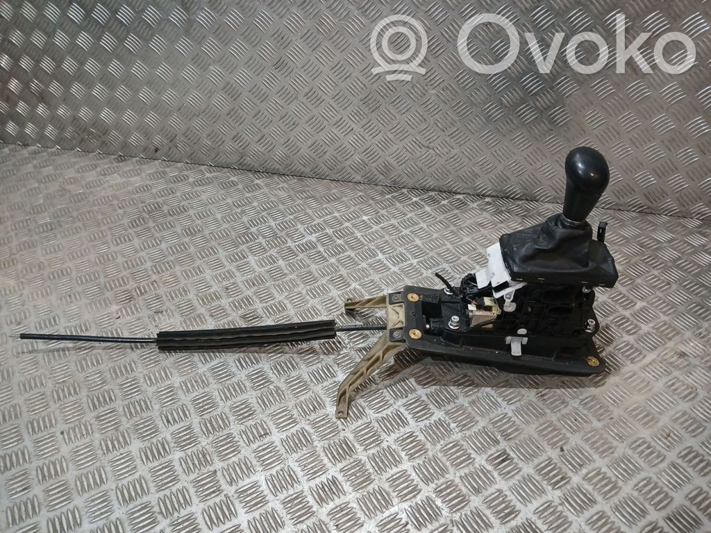 Audi Q7 4L Lewarek zmiany biegów / górny 