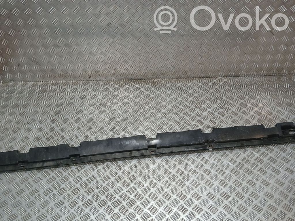 Sill supporting ledge   12125313,3300870