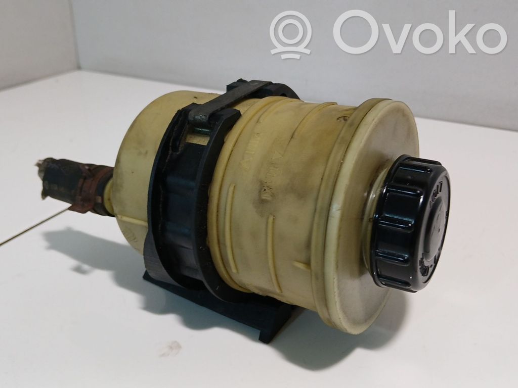 Opel Vivaro Réservoir de liquide de direction assistée 