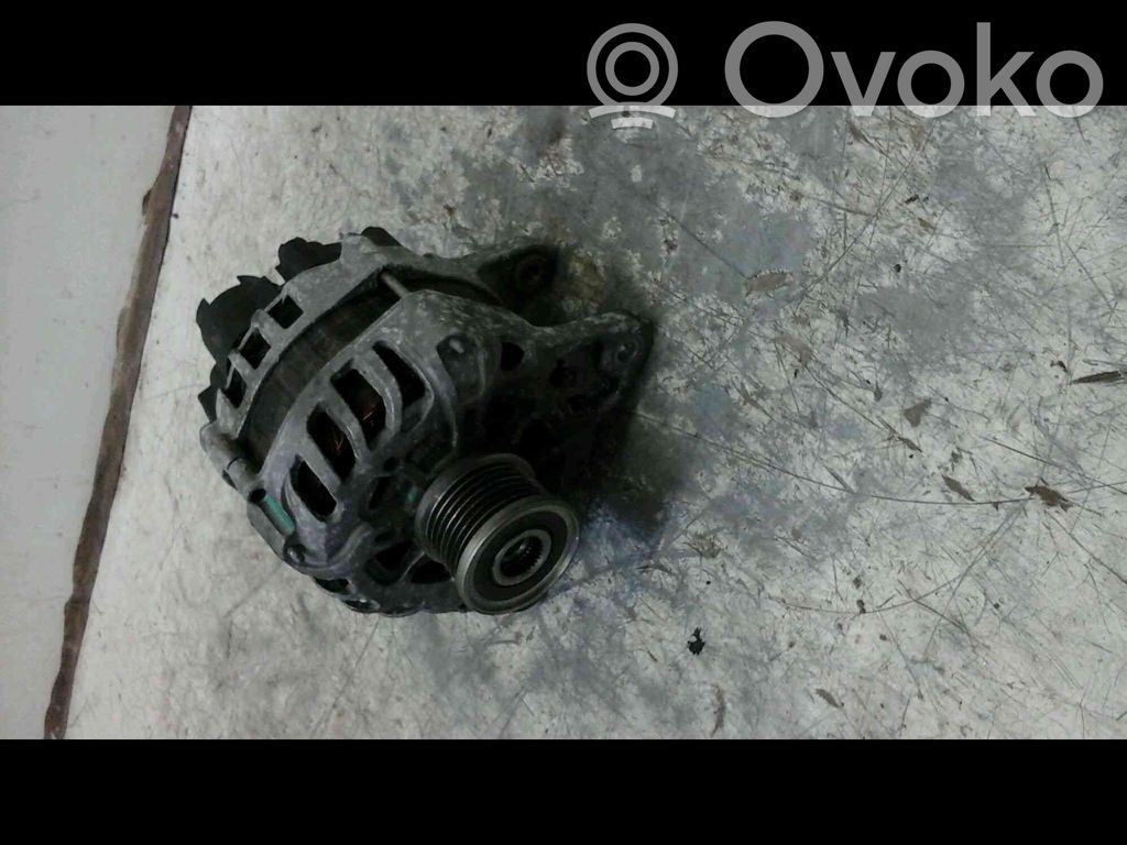 Renault Captur Ģenerators 